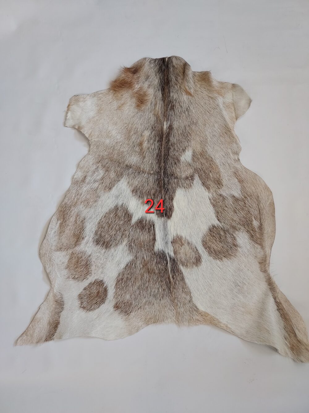 Decorative goat skin Decorative skins Producent owczych skór dekoracyjnych | Tannery Sheepskin | KalSkór 18