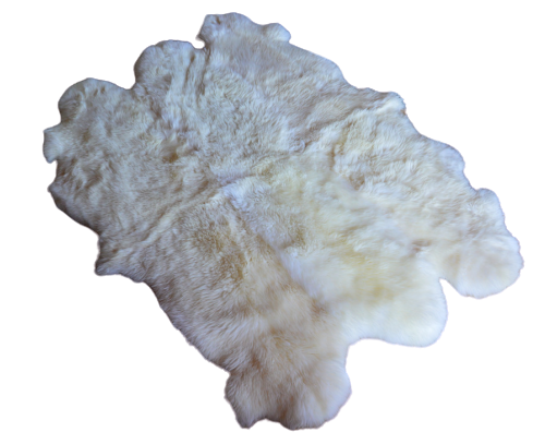 Sześć skór zszywanych, w kolorze białym Skóry Owcze Zszywane Producent owczych skór dekoracyjnych | Tannery Sheepskin | KalSkór