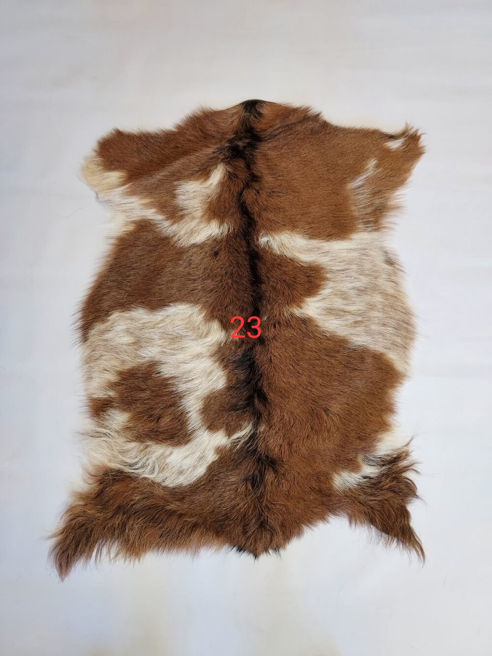 Decorative goat skin Decorative skins Producent owczych skór dekoracyjnych | Tannery Sheepskin | KalSkór 17