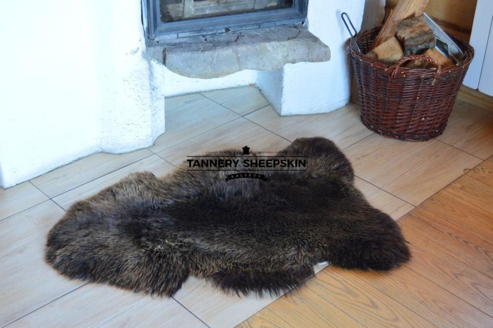 Sheepskin in natural colour in natural colours Producent owczych skór dekoracyjnych | Tannery Sheepskin | KalSkór 4