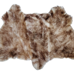 Trzy skóry zszywane, w kolorze brązu - muflon