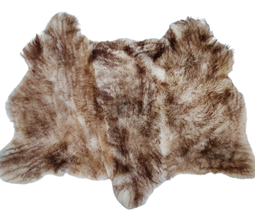 Trzy skóry zszywane, w kolorze brązu – muflon Skóry Owcze Zszywane Producent owczych skór dekoracyjnych | Tannery Sheepskin | KalSkór