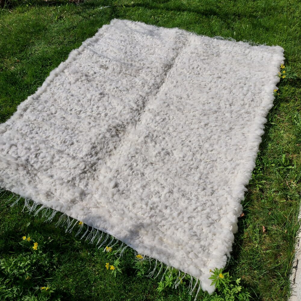 Sheepskin woven bedspread Carpets and bedspreads Producent owczych skór dekoracyjnych | Tannery Sheepskin | KalSkór 5