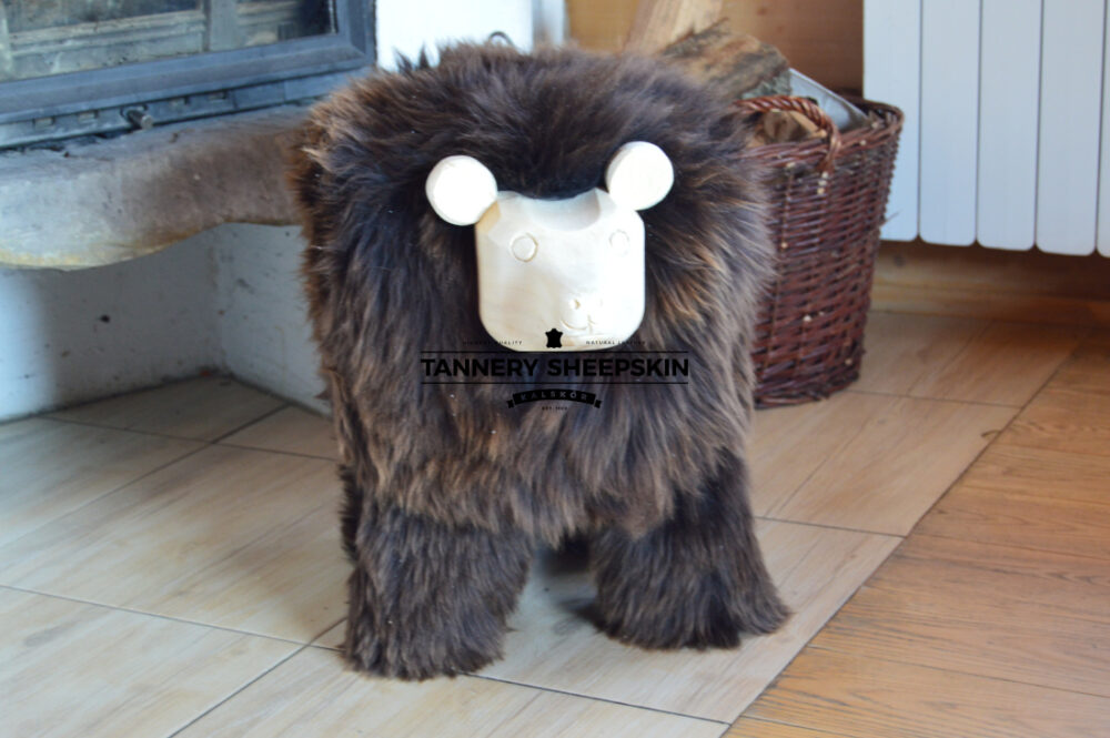 Sheepskin “Bear” Accessories Producent owczych skór dekoracyjnych | Tannery Sheepskin | KalSkór 3