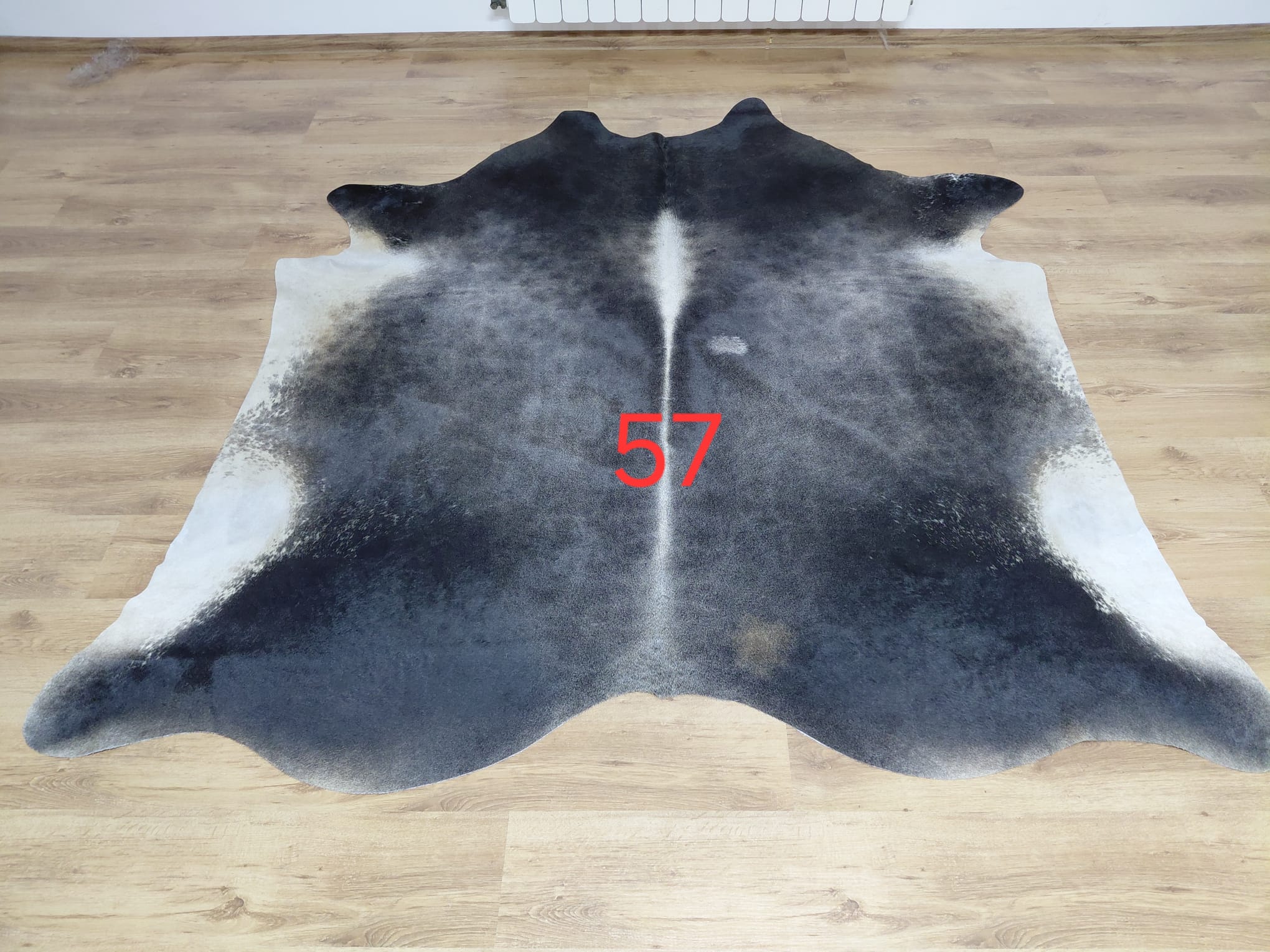 Dekoracyjna skóra z krowy argentyńskiej Skóry dekoracyjne Producent owczych skór dekoracyjnych | Tannery Sheepskin | KalSkór 10 Dekoracyjna skóra z krowy argentyńskiej Skóry dekoracyjne Producent owczych skór dekoracyjnych | Tannery Sheepskin | KalSkór 10