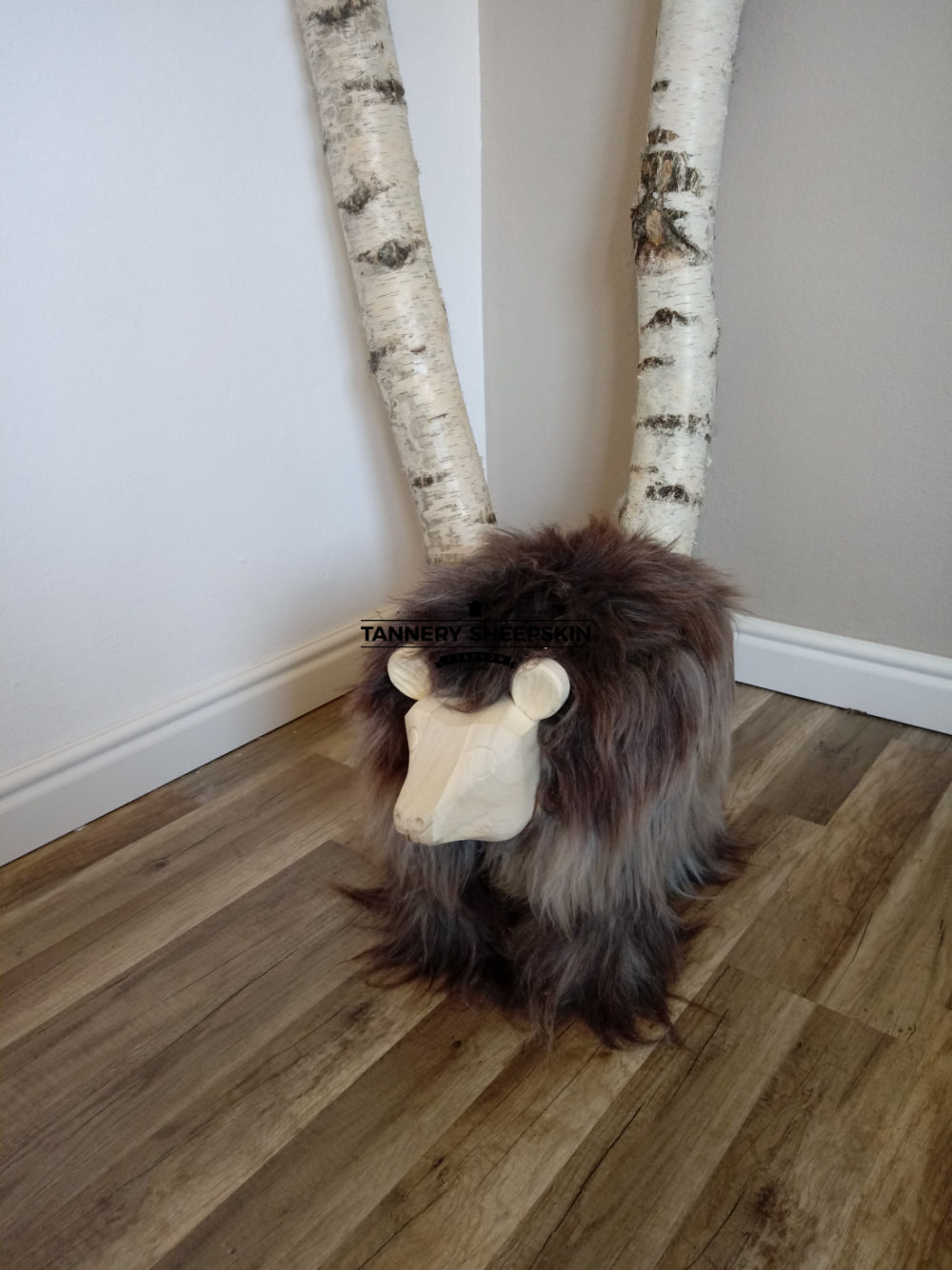 “Little Bear” covered with sheepskin Decorations Producent owczych skór dekoracyjnych | Tannery Sheepskin | KalSkór 7
