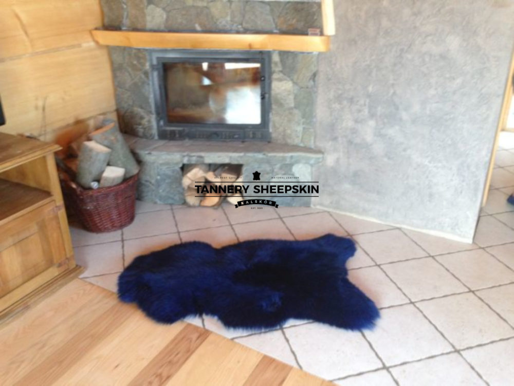 Blue Dyed Sheepskins dyed sheepskins Producent owczych skór dekoracyjnych | Tannery Sheepskin | KalSkór 4