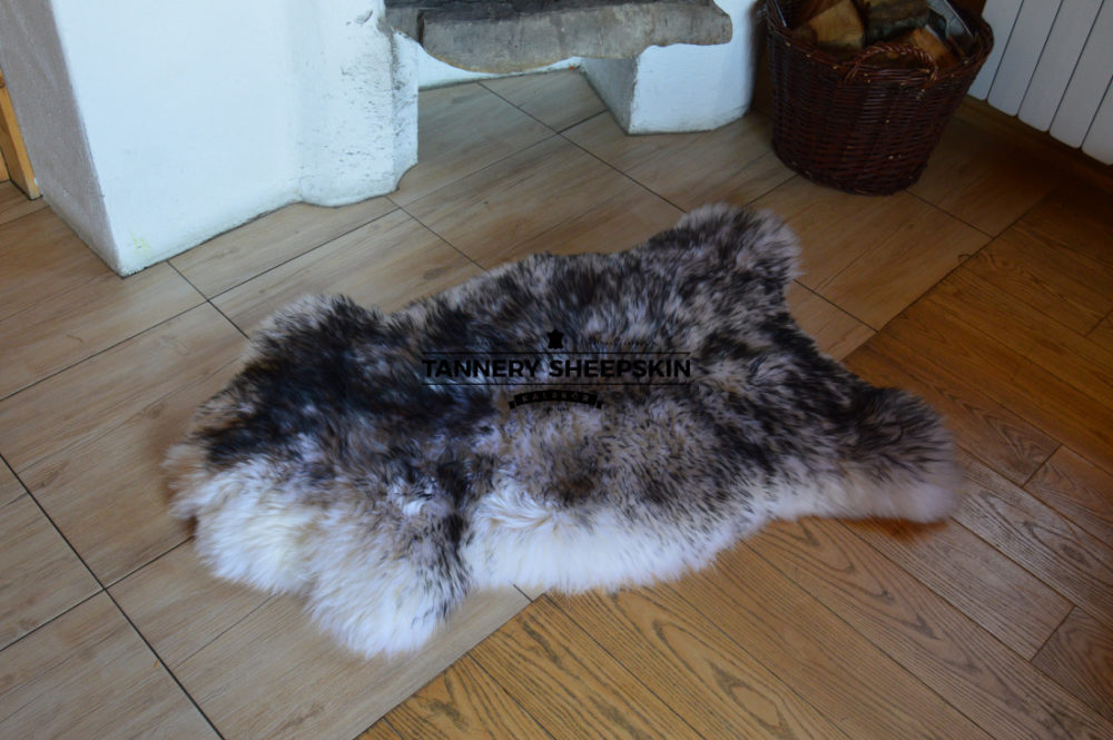 Sheepskin “Mouflon” Black mouflons Producent owczych skór dekoracyjnych | Tannery Sheepskin | KalSkór 4