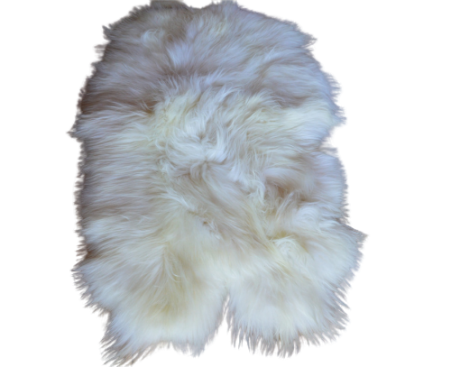 Cztery Skóry Zszywane Island Biały Skóry Owcze Zszywane Producent owczych skór dekoracyjnych | Tannery Sheepskin | KalSkór
