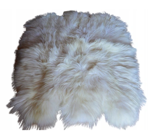 Six White Stitched Leathers “Island” Stitched sheepskins Producent owczych skór dekoracyjnych | Tannery Sheepskin | KalSkór