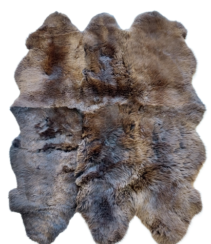 Sześć Skór Zszywanych, w kolorze brązu Skóry Owcze Zszywane Producent owczych skór dekoracyjnych | Tannery Sheepskin | KalSkór