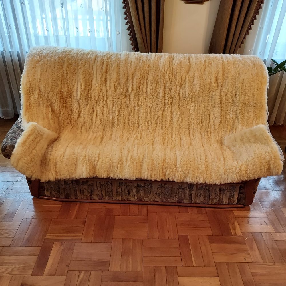 Bedspread Handmade Woven Sheepskin Relugan Carpets and bedspreads Producent owczych skór dekoracyjnych | Tannery Sheepskin | KalSkór 7