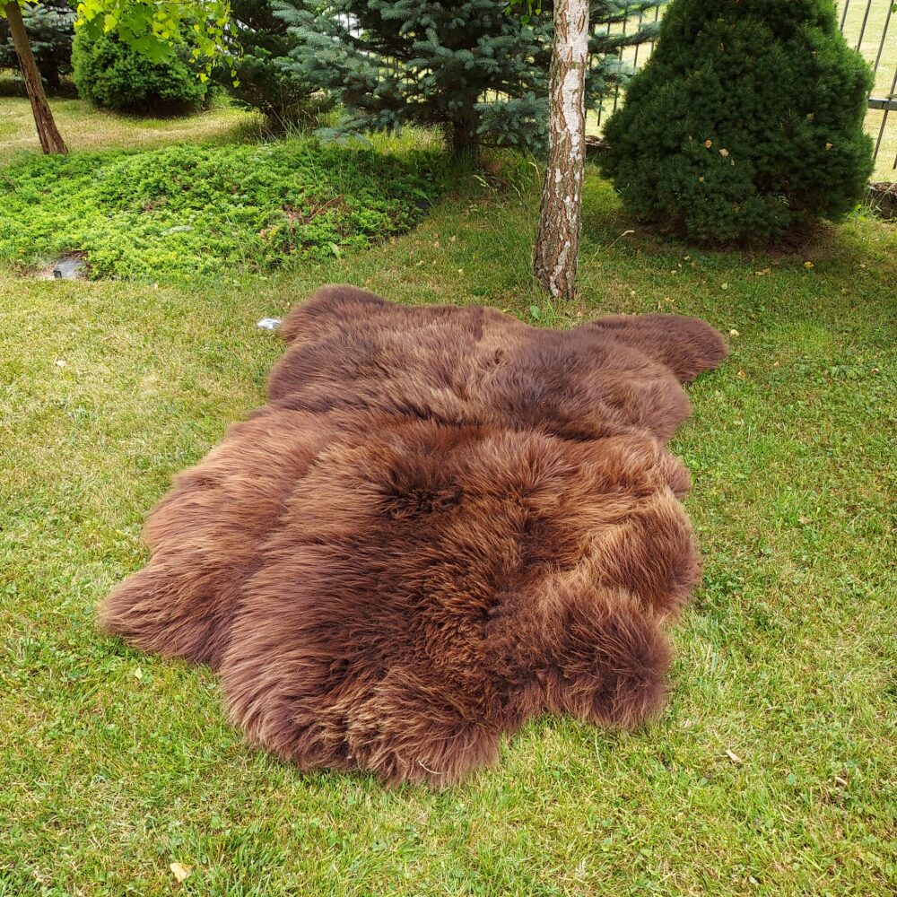 Bearskin Sheepskin Natural Rug Carpets and bedspreads Producent owczych skór dekoracyjnych | Tannery Sheepskin | KalSkór 2