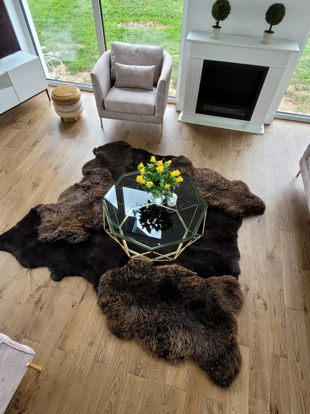Designer Modern Natural Sheepskin Rug Carpets and bedspreads Producent owczych skór dekoracyjnych | Tannery Sheepskin | KalSkór 12