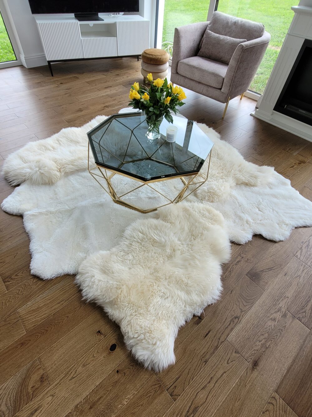 Designer Modern Natural Sheepskin Rug Carpets and bedspreads Producent owczych skór dekoracyjnych | Tannery Sheepskin | KalSkór 6