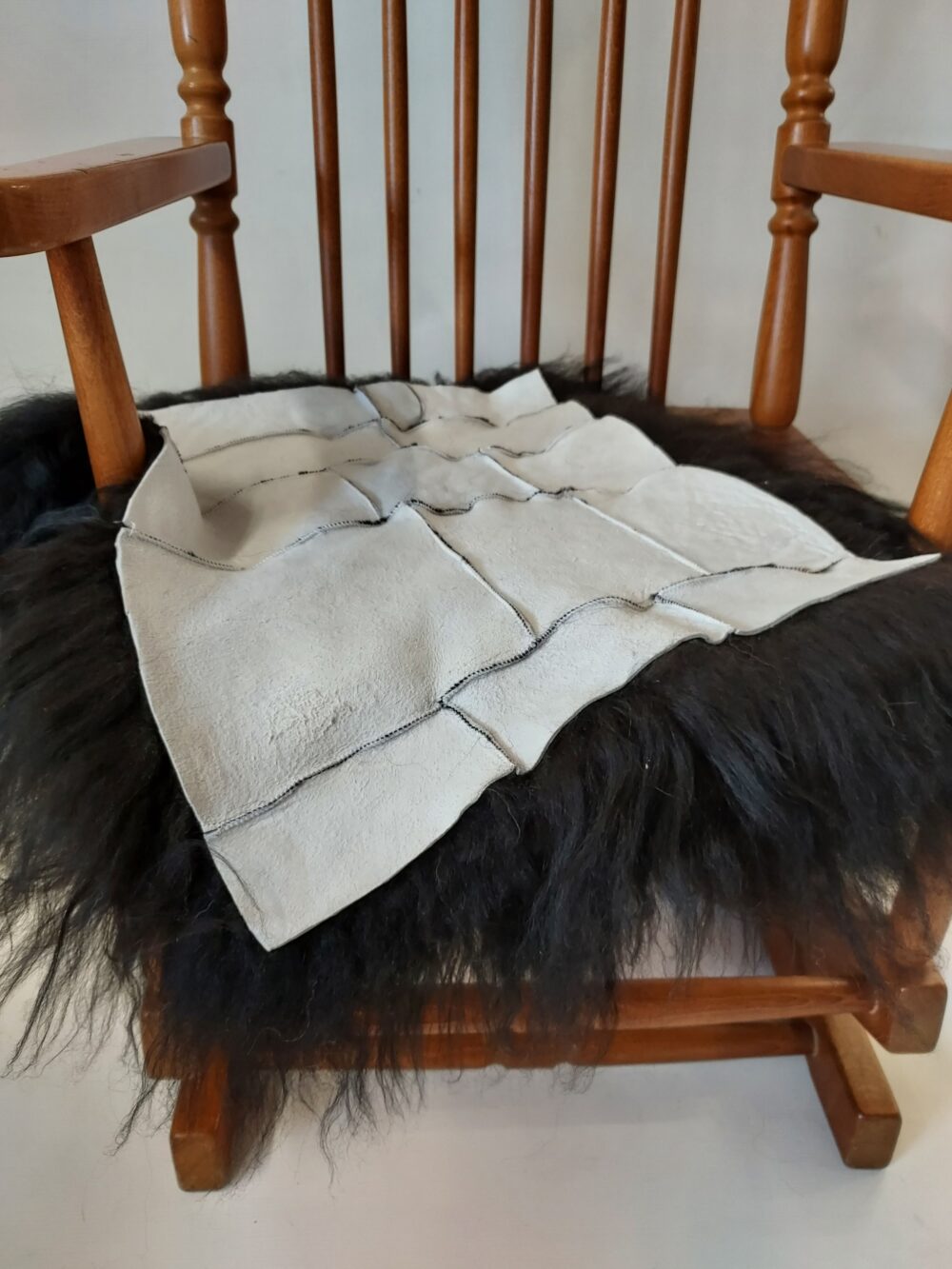 Siedzisko Podkładka na krzesło ze skóry owczej Island podkładki na krzesło Producent owczych skór dekoracyjnych | Tannery Sheepskin | KalSkór 4