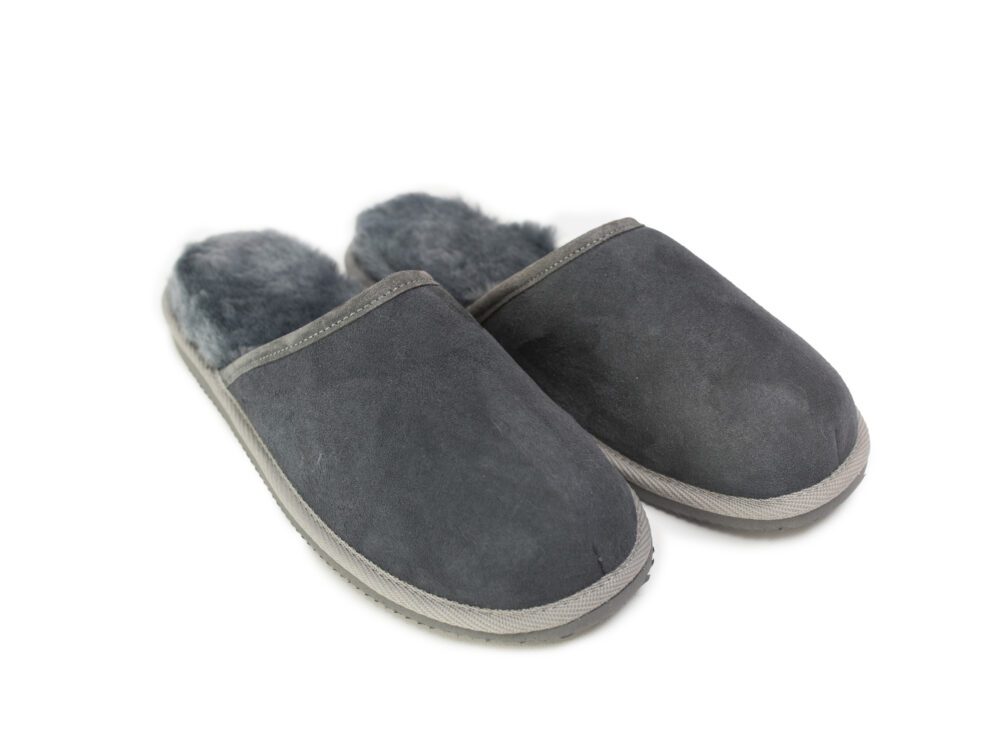 Men’s slippers Caldor Grey Accessories Producent owczych skór dekoracyjnych | Tannery Sheepskin | KalSkór 2