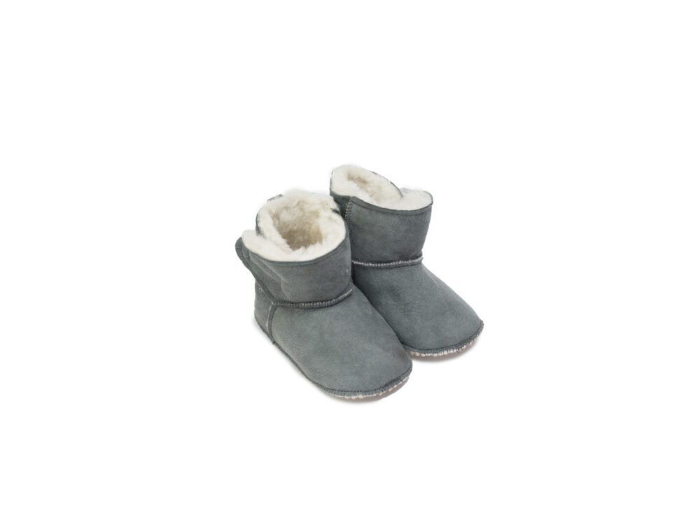 Children’s Slippers Toddler Grey For Children Producent owczych skór dekoracyjnych | Tannery Sheepskin | KalSkór 2