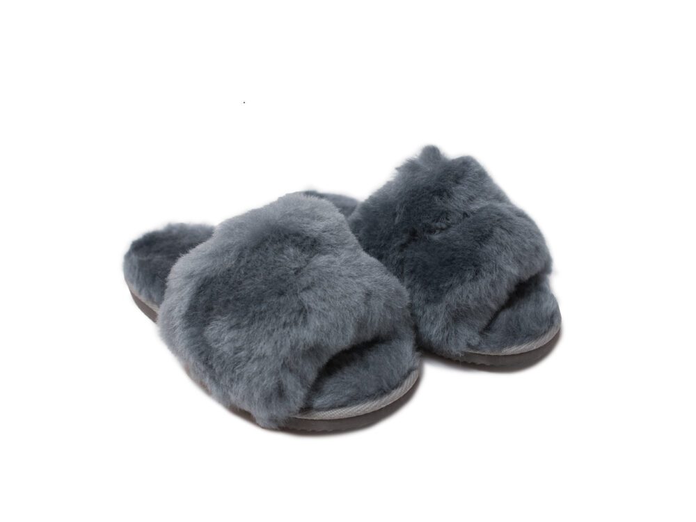 Slippers Emu Grey Accessories Producent owczych skór dekoracyjnych | Tannery Sheepskin | KalSkór 2