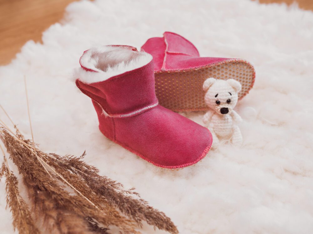Children’s Slippers Toddler Pink For Children Producent owczych skór dekoracyjnych | Tannery Sheepskin | KalSkór 6
