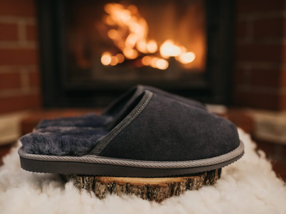 Men’s slippers Caldor Grey Accessories Producent owczych skór dekoracyjnych | Tannery Sheepskin | KalSkór 8