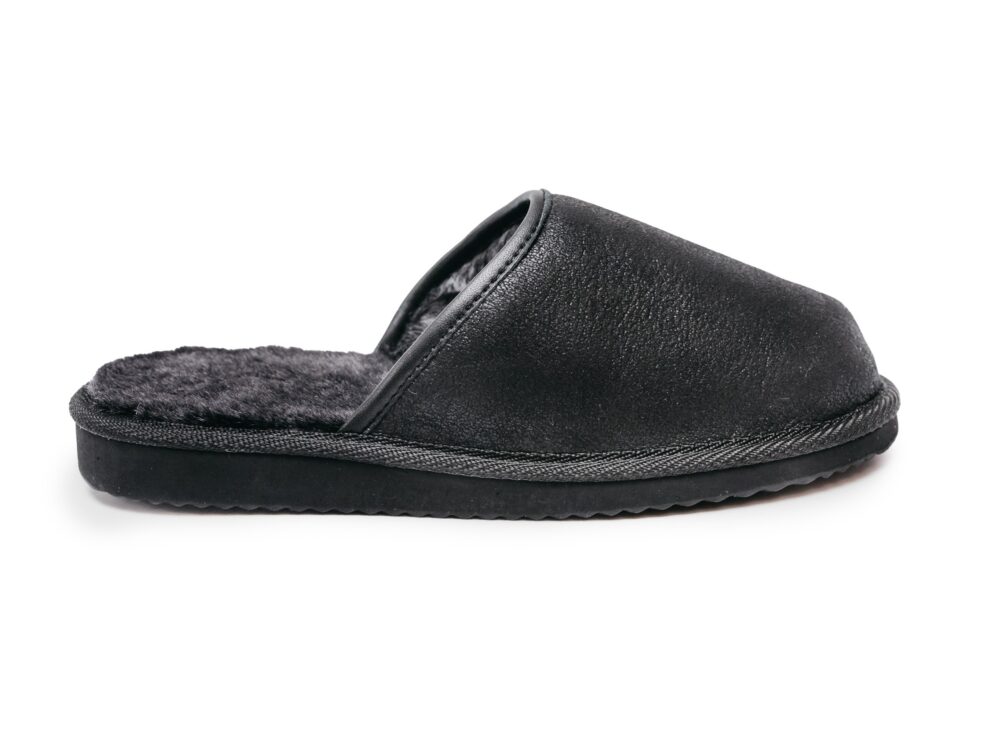 Men’s slippers Caldor Black Accessories Producent owczych skór dekoracyjnych | Tannery Sheepskin | KalSkór 9