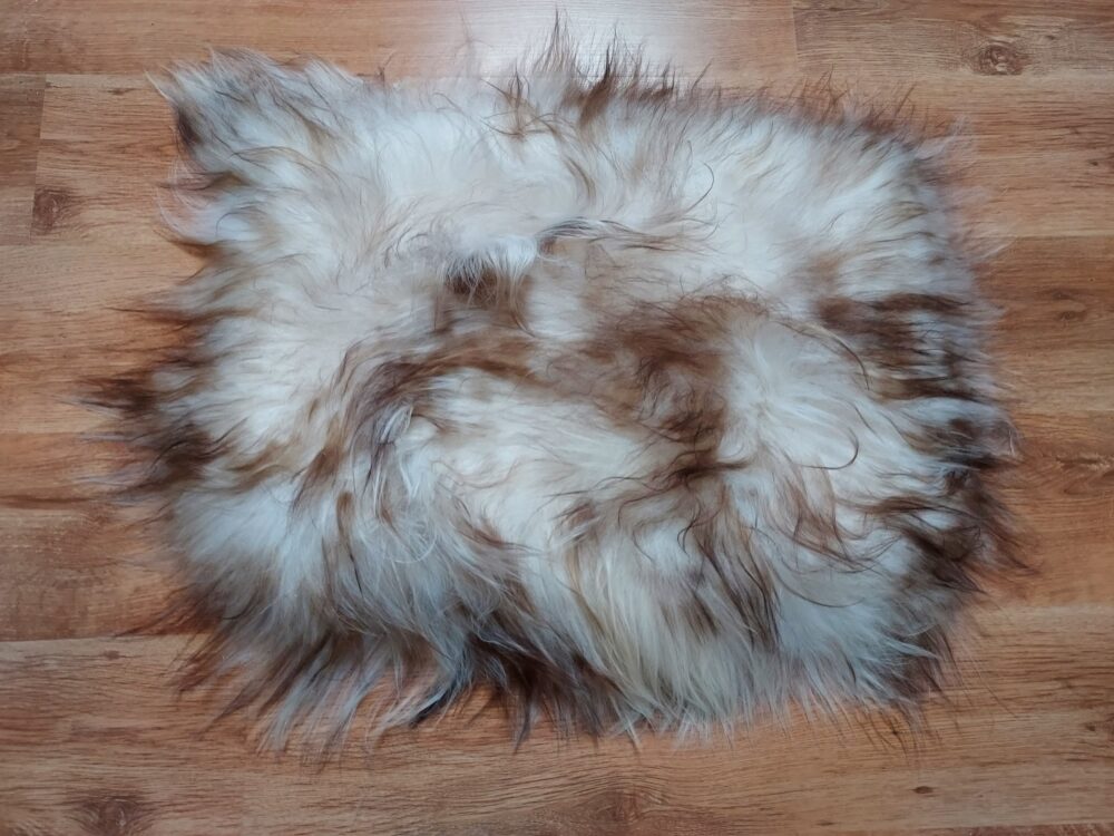 Sheepskin Bed Rug 60×40 cm Carpets and bedspreads Producent owczych skór dekoracyjnych | Tannery Sheepskin | KalSkór 7