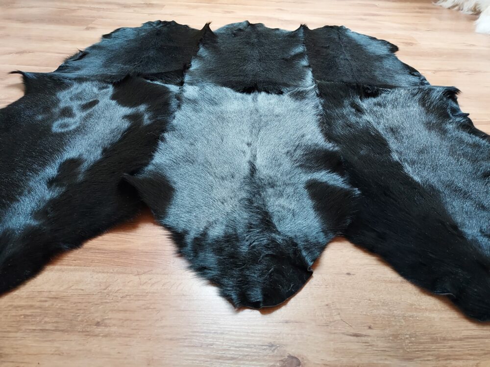Natural Goatskin Leather Rug Carpets and bedspreads Producent owczych skór dekoracyjnych | Tannery Sheepskin | KalSkór 6