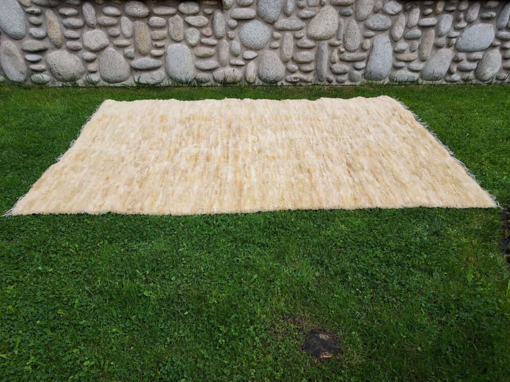 Woven Sheepskin Rug 300×200 Bedspread Carpets and bedspreads Producent owczych skór dekoracyjnych | Tannery Sheepskin | KalSkór 2