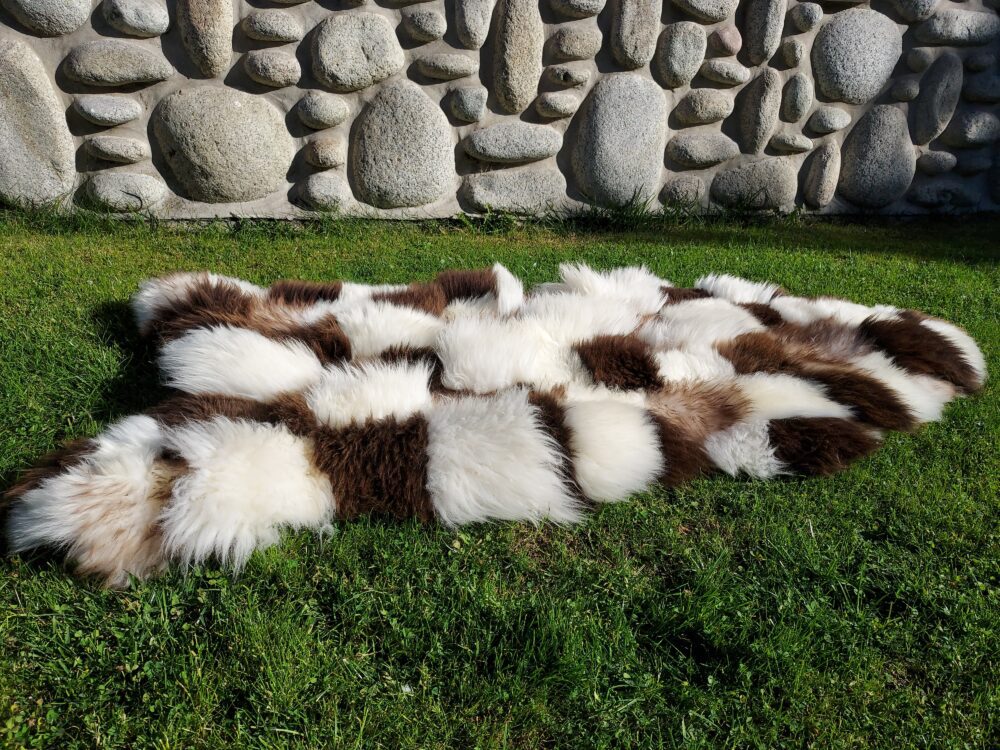 Sheepskin XXXL Giant 170 cm Natural Stitched RIVER Stitched sheepskins Producent owczych skór dekoracyjnych | Tannery Sheepskin | KalSkór 5