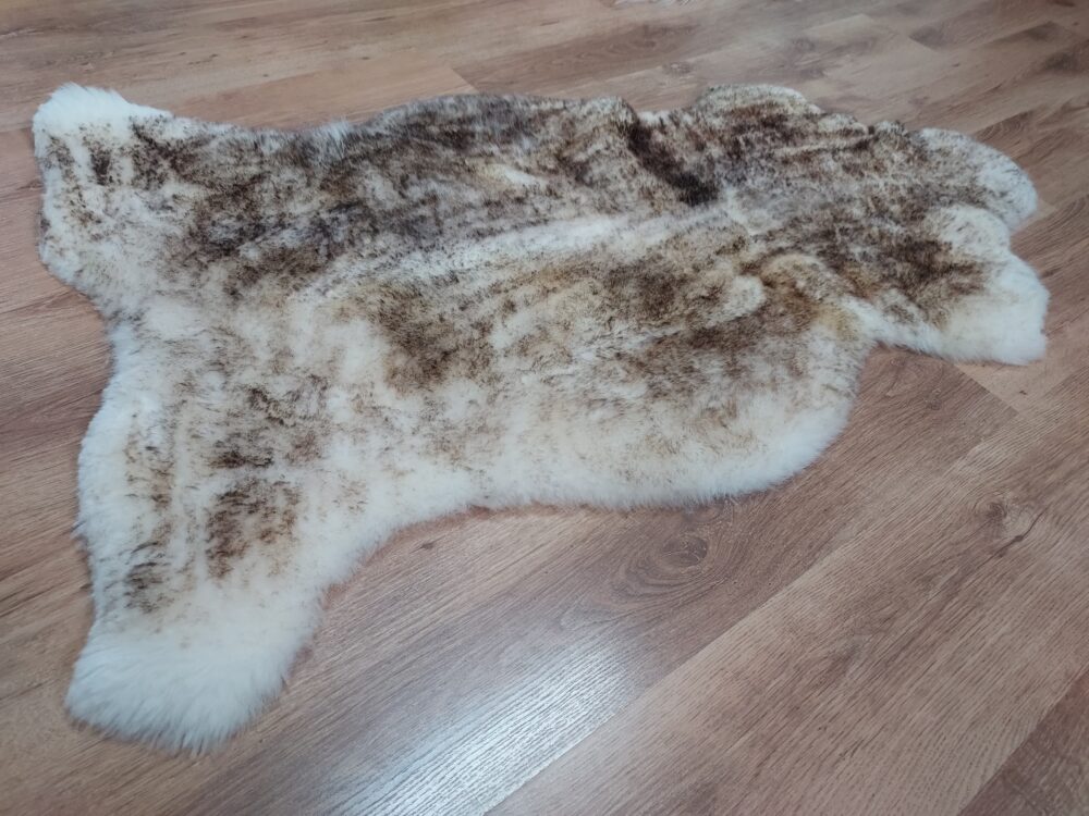 Skóra Owcza Muflon Brąz Krótki Włos Skóry Owcze Muflon Producent owczych skór dekoracyjnych | Tannery Sheepskin | KalSkór 2