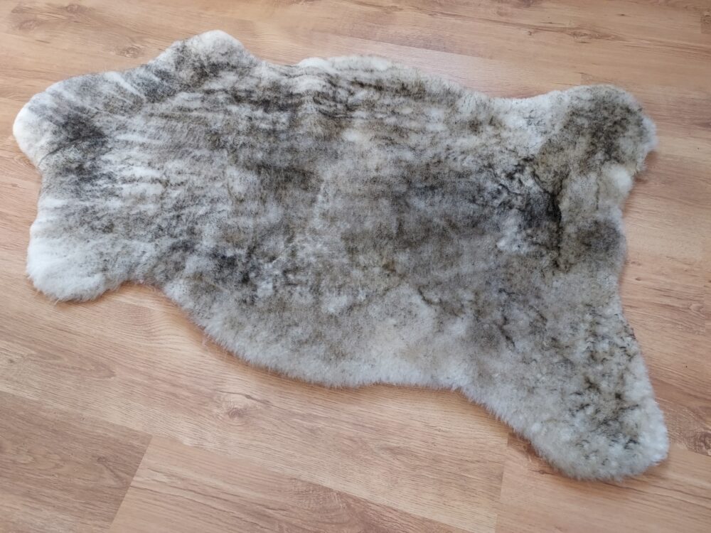 Skóra Owcza Muflon Czarny Krótki Włos Skóry Owcze Muflon Producent owczych skór dekoracyjnych | Tannery Sheepskin | KalSkór 2