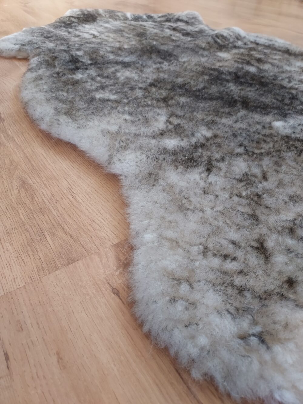 Skóra Owcza Muflon Czarny Krótki Włos Skóry Owcze Muflon Producent owczych skór dekoracyjnych | Tannery Sheepskin | KalSkór 4