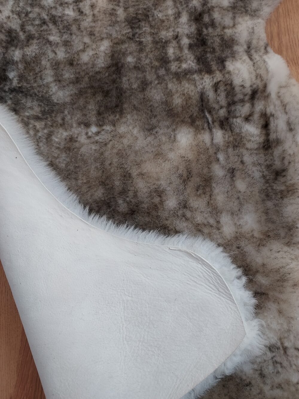 Skóra Owcza Muflon Czarny Krótki Włos Skóry Owcze Muflon Producent owczych skór dekoracyjnych | Tannery Sheepskin | KalSkór 5