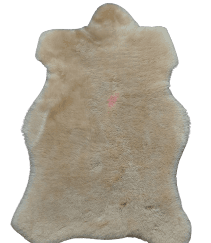 Skóry owcze uszkodzone Relugan skóry owcze uszkodzone Producent owczych skór dekoracyjnych | Tannery Sheepskin | KalSkór